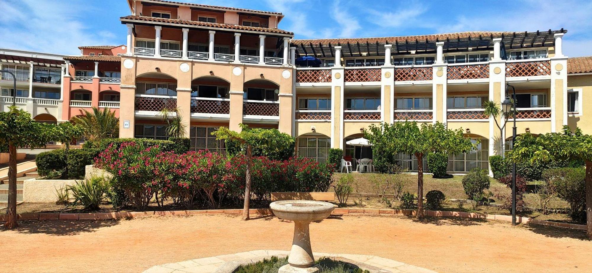 Saint-Raphaël Agay Cap Esterel, Le Village Belvedere T2 Climatise Rez-De-Jardin, Vue Mer, Piscine Et Parking Inclus מראה חיצוני תמונה